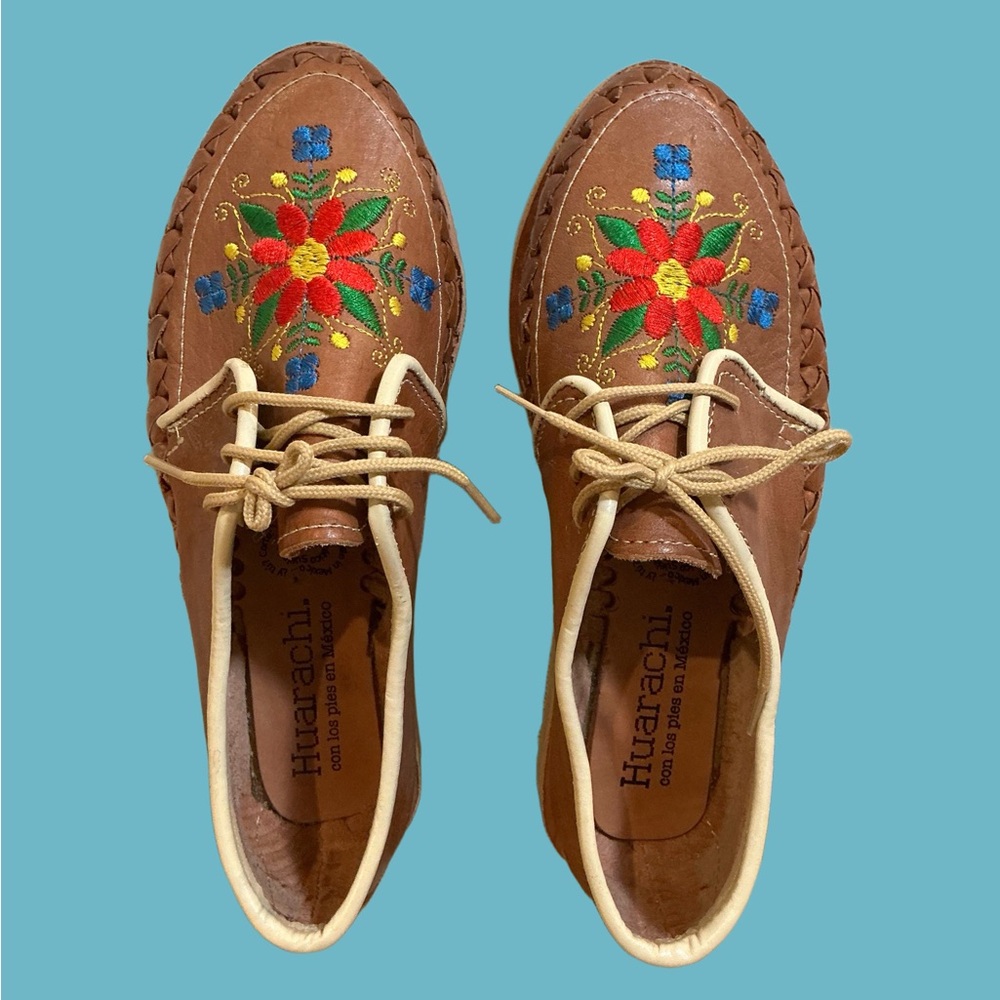 Hand Made, Embroidered Traditional Huaraches
